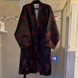 NWT* Black and Red Floral Kimono Robe- Size XL